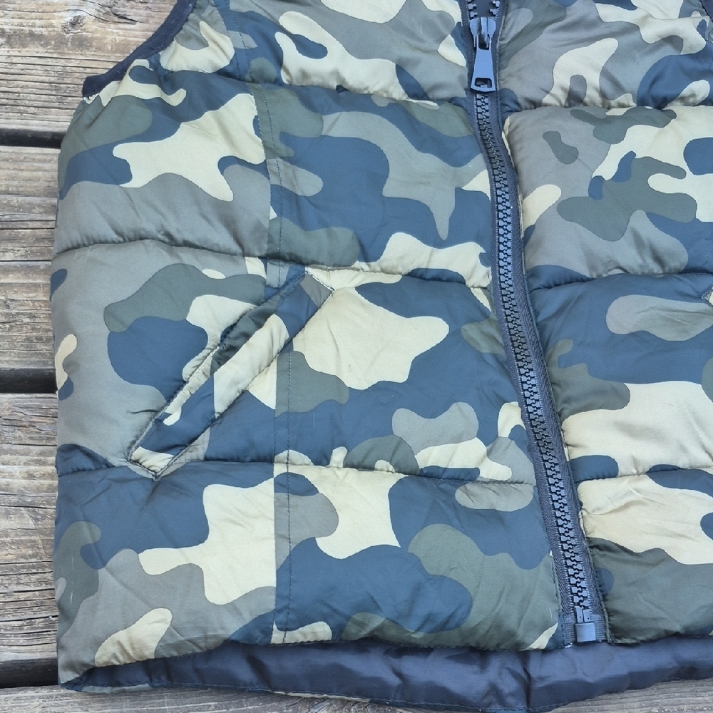 Love Tree Camouflage Outdoor Vest - Picture 4 of 9